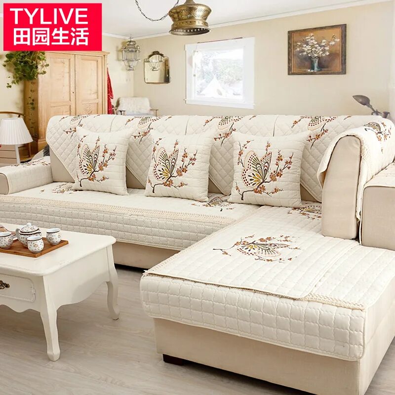 Дивандеки на диван и кресла на валберис. Дивандеки roberto cavalli. Дивандеки блюмарин. Покрывало на диван. Дивандеки cloris.