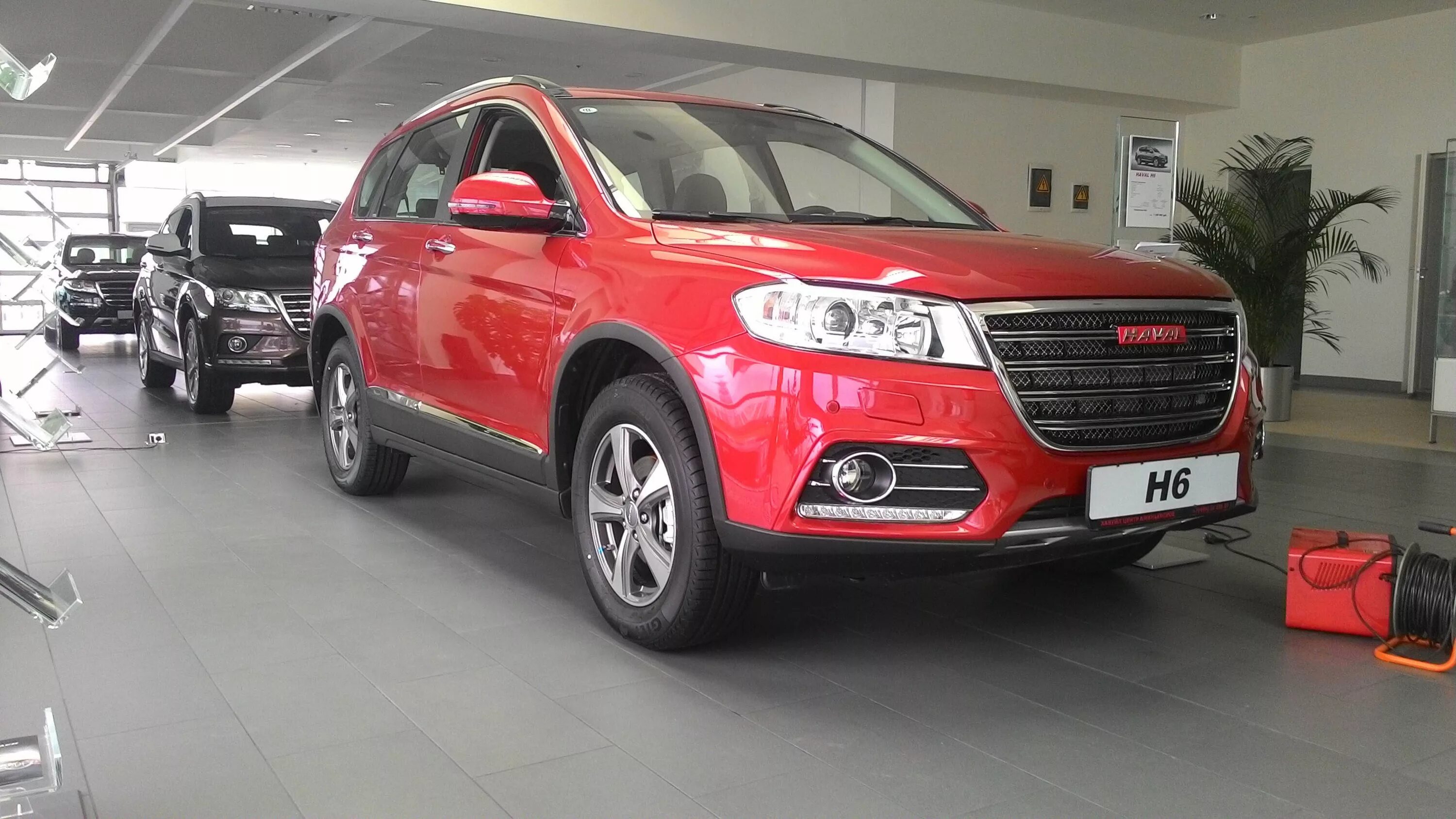 Haval h6 красный. Haval Jolyon 2022 красный. Хавейл h6. Haval h6 антихром.