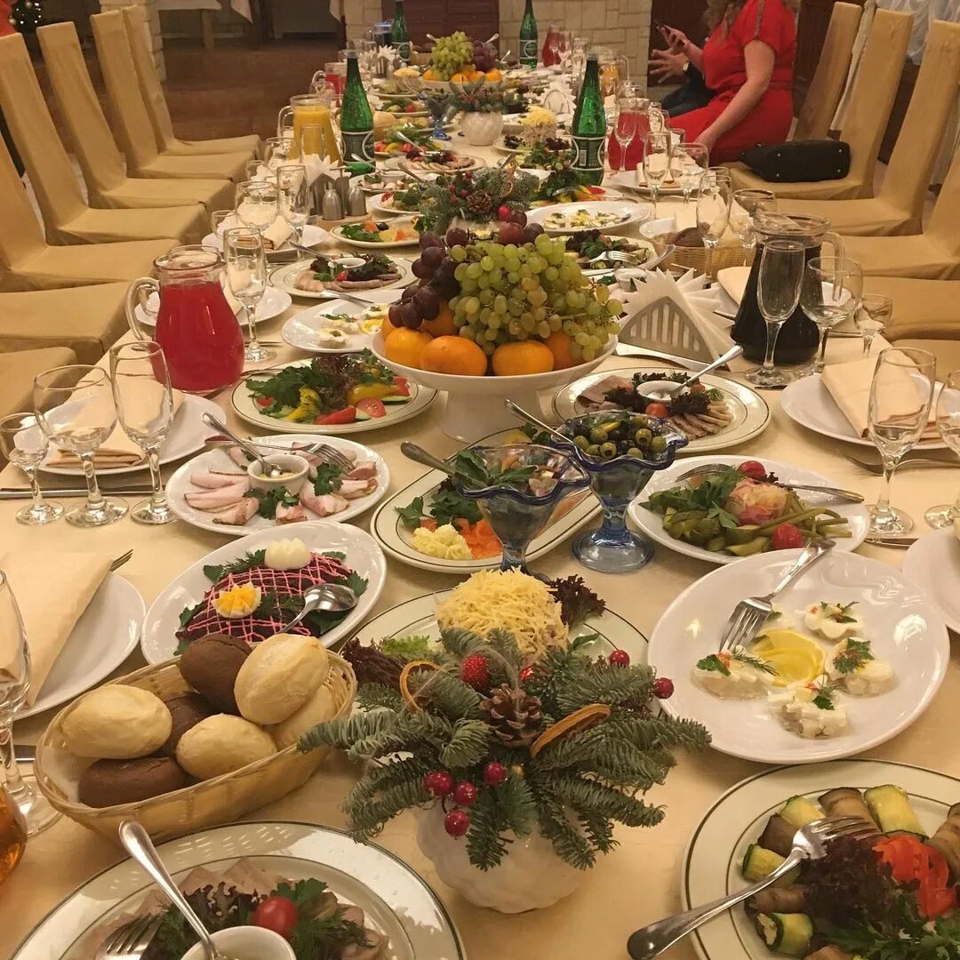 ефремыч хаус краснодар. банкетный зал саяны в кызыле. Bon app cafe свадьба. зал империя на шаболовке. банкет на 20 человек в москве.