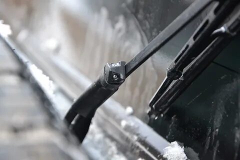 Форсунка на поводок дворника