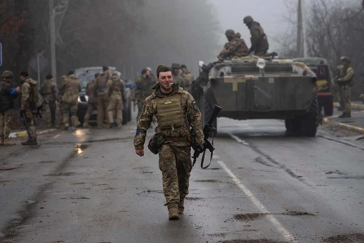 Свежие новости войны на украине на сегодняшний. Боевые действия. Украинские военные. Вайнаукрайна.