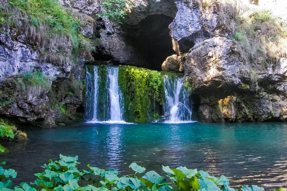 Водопад атыш башкортостан. Водопад атыш. Атыш водопад башкирия зимой. Водопад акташ башкирия. Атыш.