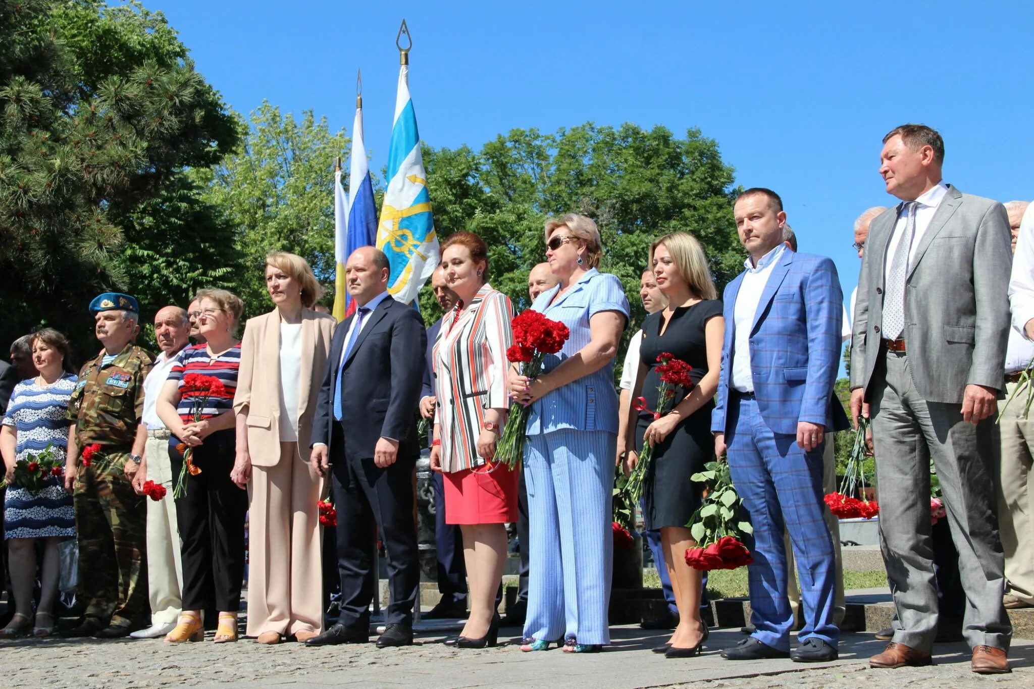 екатерина сотрудник музея таганрог. солоницкий в таганроге. таганрог сейчас. таганрогский военно-исторический музей. мэр таганрога 2022.