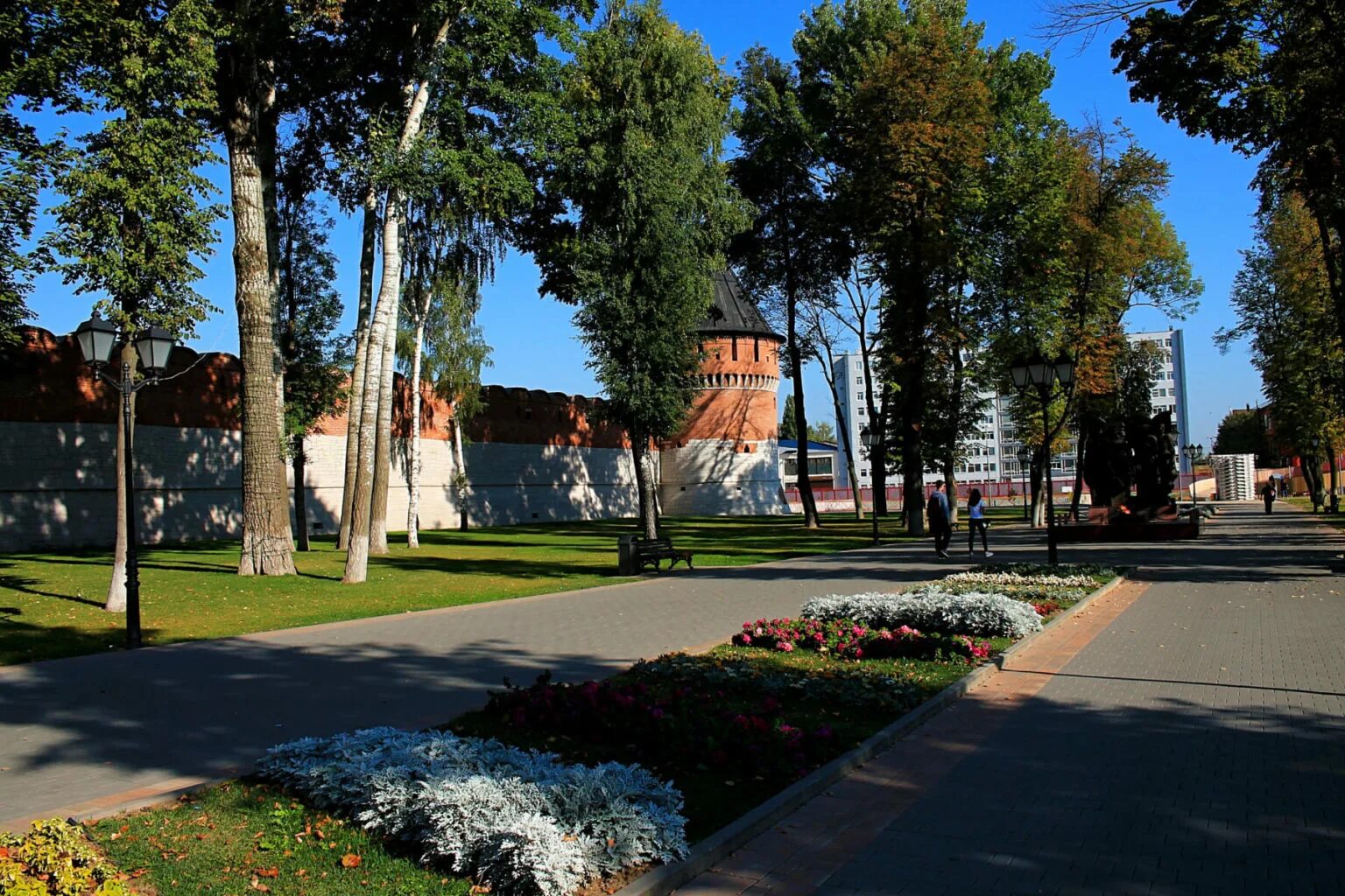 Кремлевский сквер Тула. Городской Кремлевский сад Тула. Тула парк Кремль. Тула Кремль Кремлевский сад.