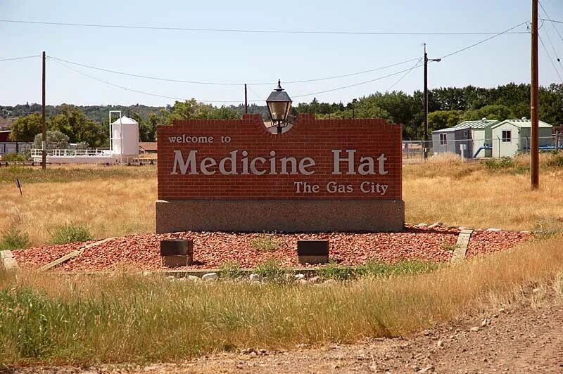 : Медисин-хат достопримечательности. Медисин хат Канада. Medicine hat Alberta. Медисин хат