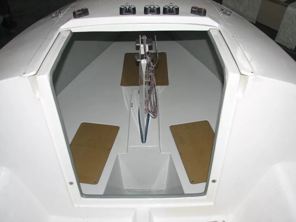 спутник 15 швертбот. спутник 15. лодка спутник. спутник 15 яхта. спутник 15.