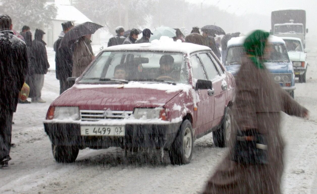 Дождь в Таджикистане. КЧС Таджикистана. Снег в Согдийской области. Похолодание в Душанбе. Прогноз в душанбе сегодня