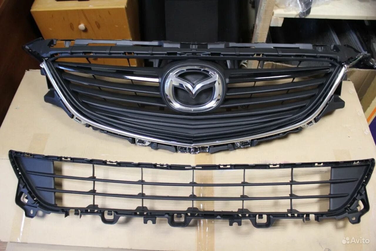 Решетка бампера мазда 3 бл рестайлинг. Решетка бампера мазда. Решетка бампера мазда 3 бк хэтчбек рестайлинг. Решетка бампера переднего мазда 3 2006 спорт. Решетка бампера мазда 3 bl рестайлинг.