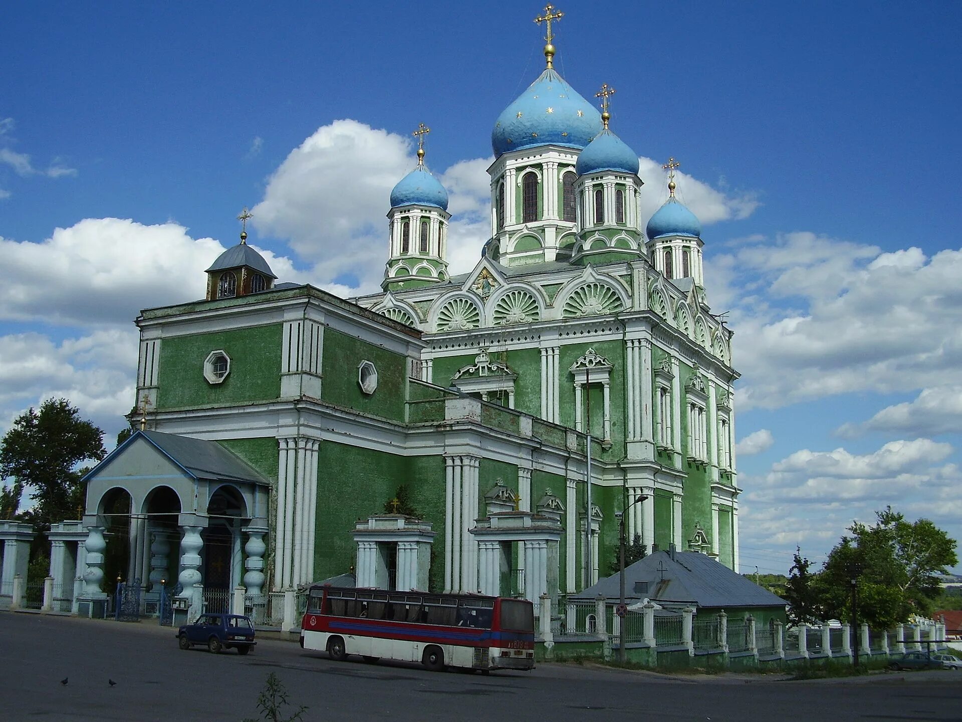 Какие храмы открыты