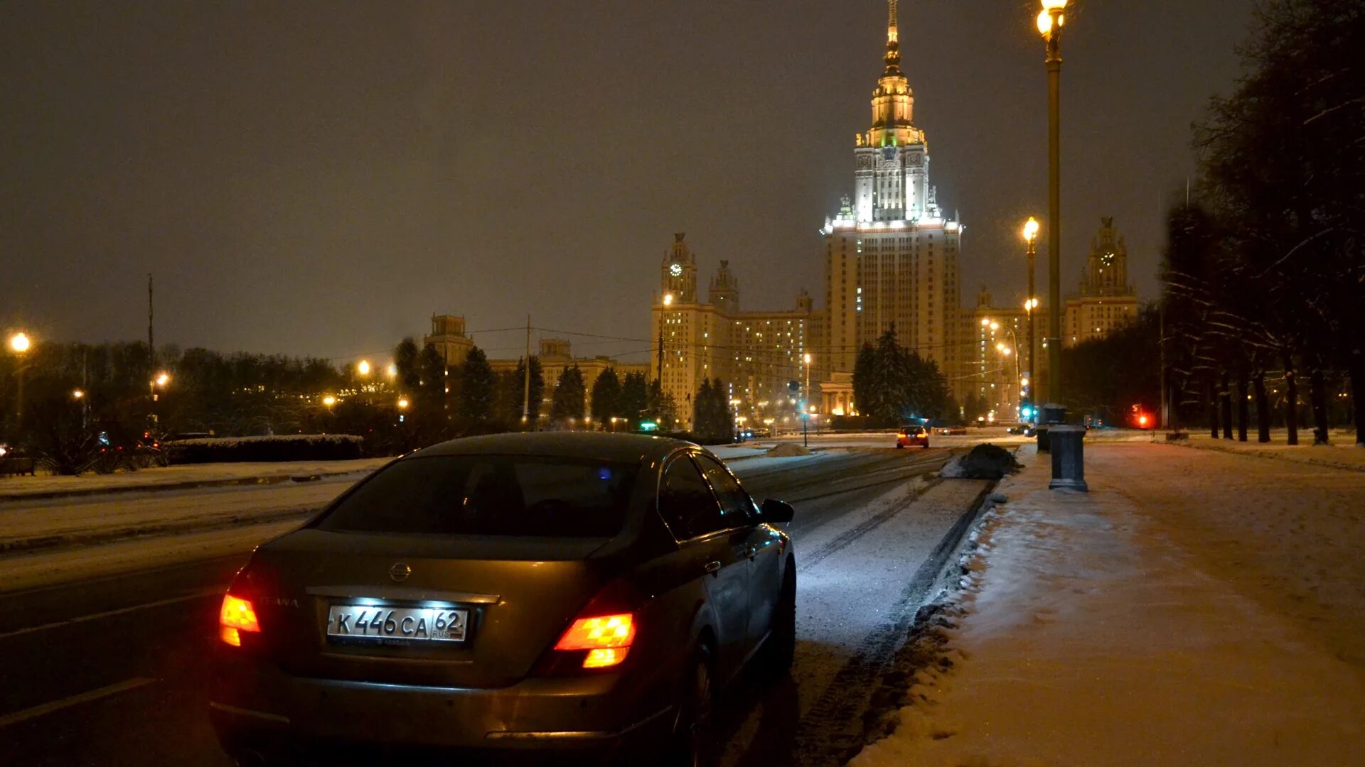 Майбах Москва Сити. Ночная Москва зимой из машины. Москва ночью. Ночная Москва на машине. Хлопок в москве ночью