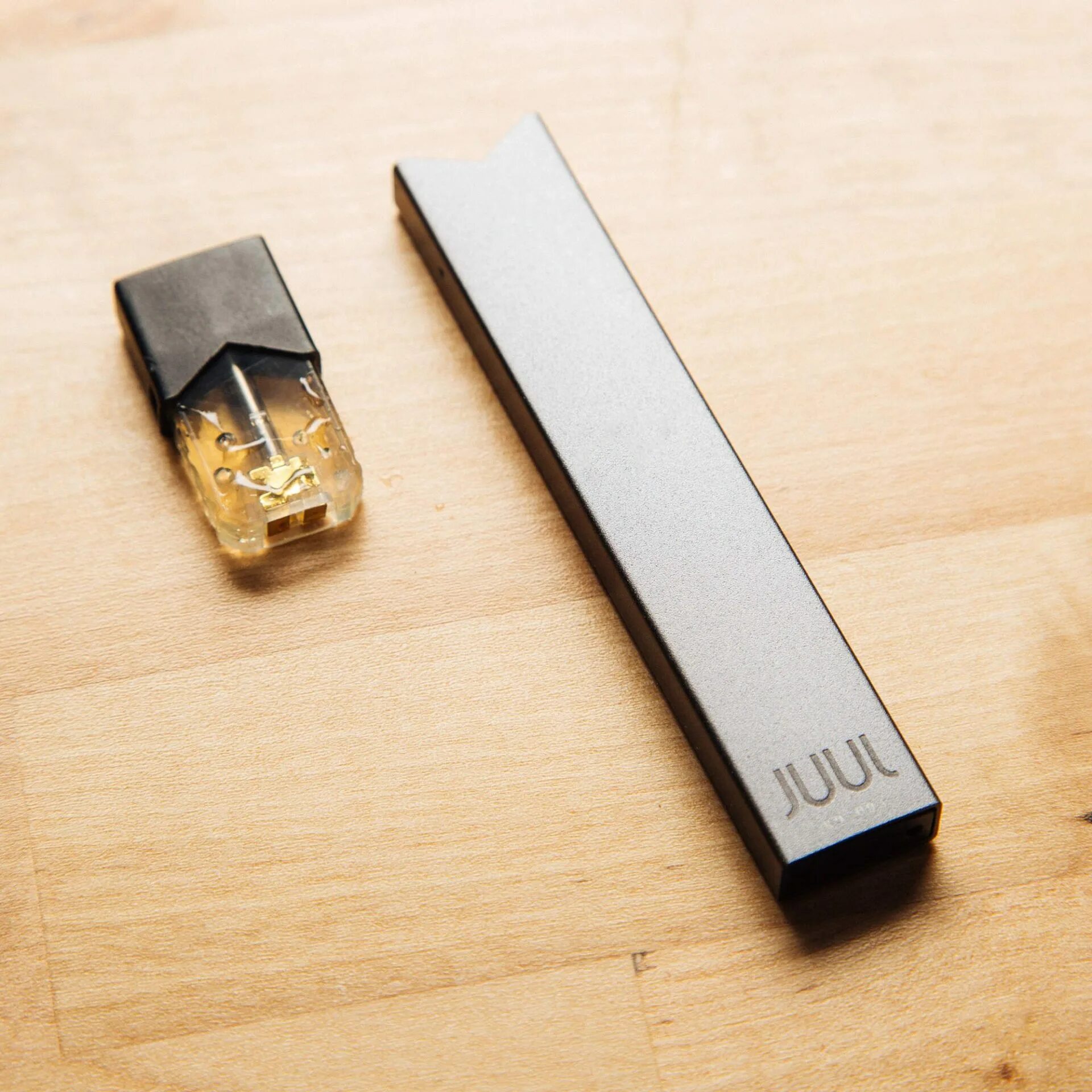 Электронная сигарета Juul. Под электронная сигарета Juul. Электронная сигарета Juul Pax. Juul испаритель