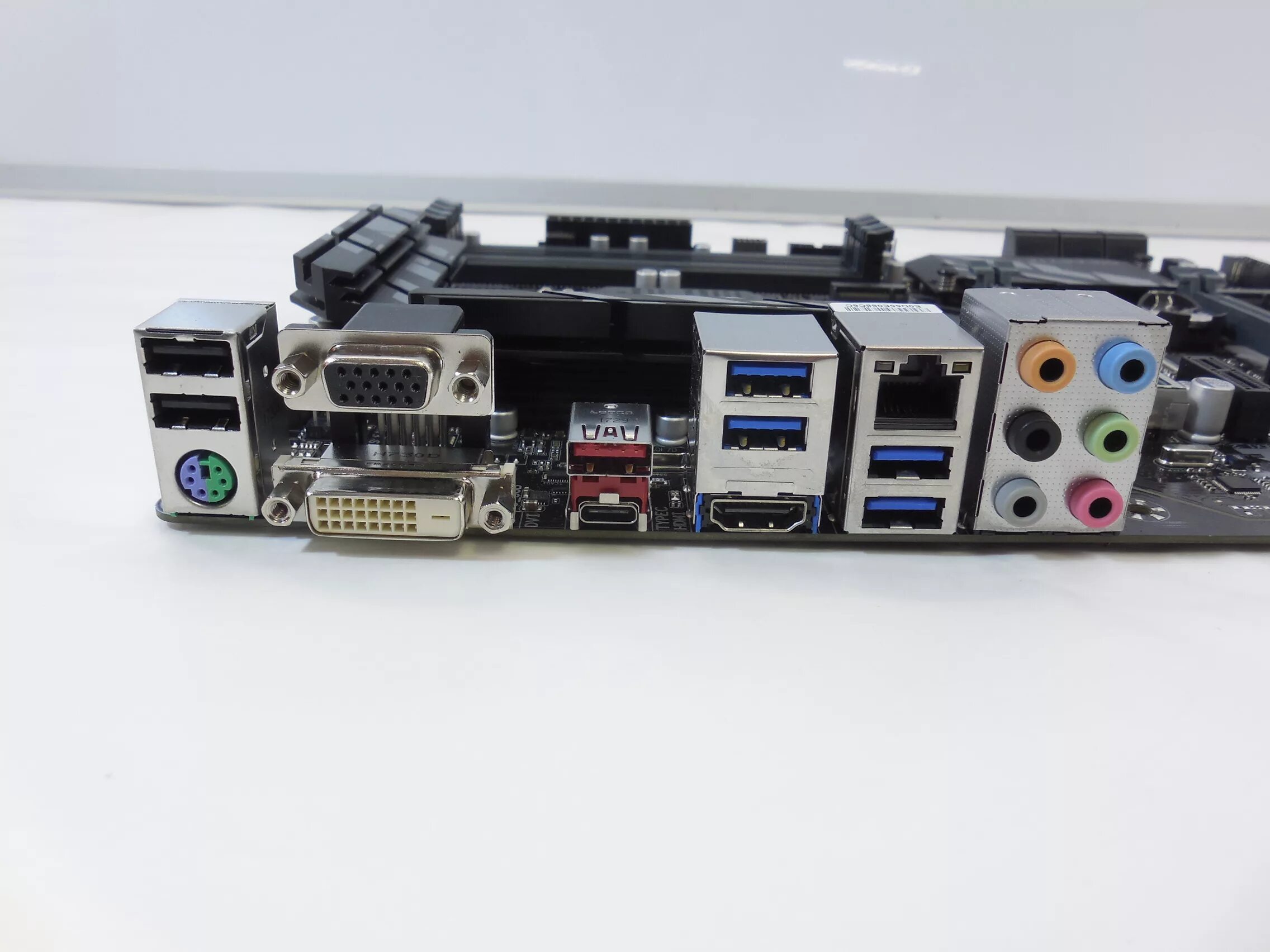 Gigabyte z370 hd3. Gigabyte z370 hd3