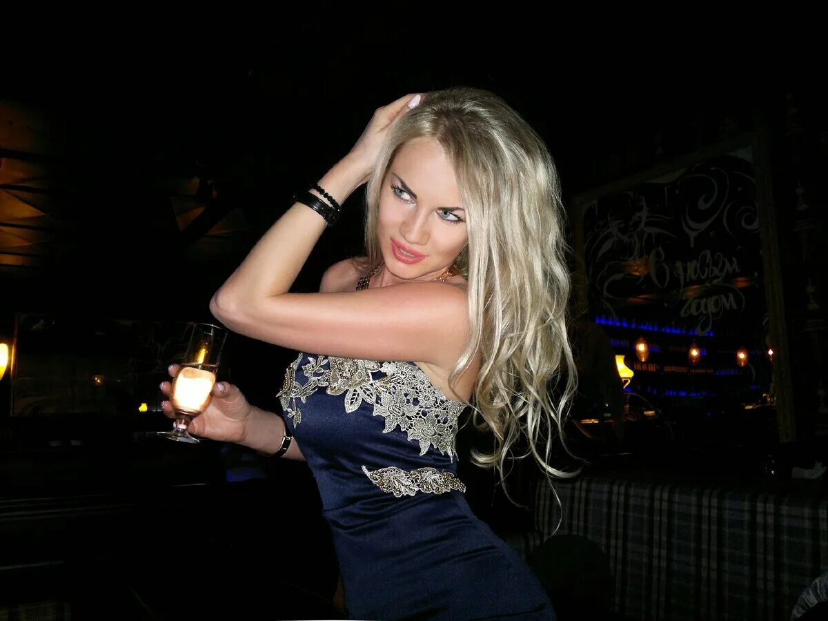 Красивые женщины иваново. Г иваново девушки. Эльвира гильмишарипова. Г иваново девушки. Мария трошина иваново.