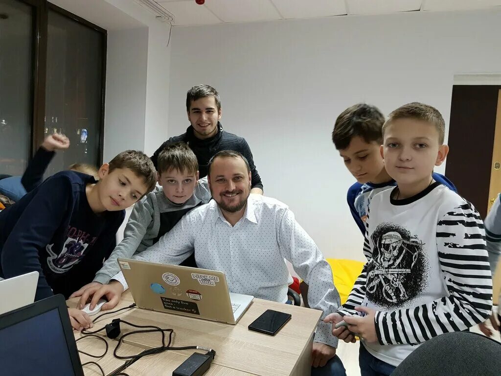 колледж в жуковском на программиста. курсы в жуковском. курсы жуковский. Coddy школа программирования. курсы жуковский.