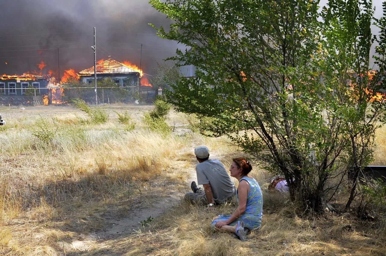 Пожар в Масловке Воронежской области. Пожары в Воронеж Масловка. Пожар в Воронеже 2010 Масловка. Пожары в Воронежской области. Погода николаевка павловский воронежской