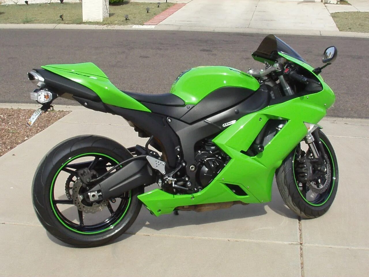 Кавасаки ниндзя 1000 зелёный. Kawasaki ninja 250r. Кавасаки ниндзя 400 зеленый. Kawasaki metallic lime green (8n). Цвет кавасаки.