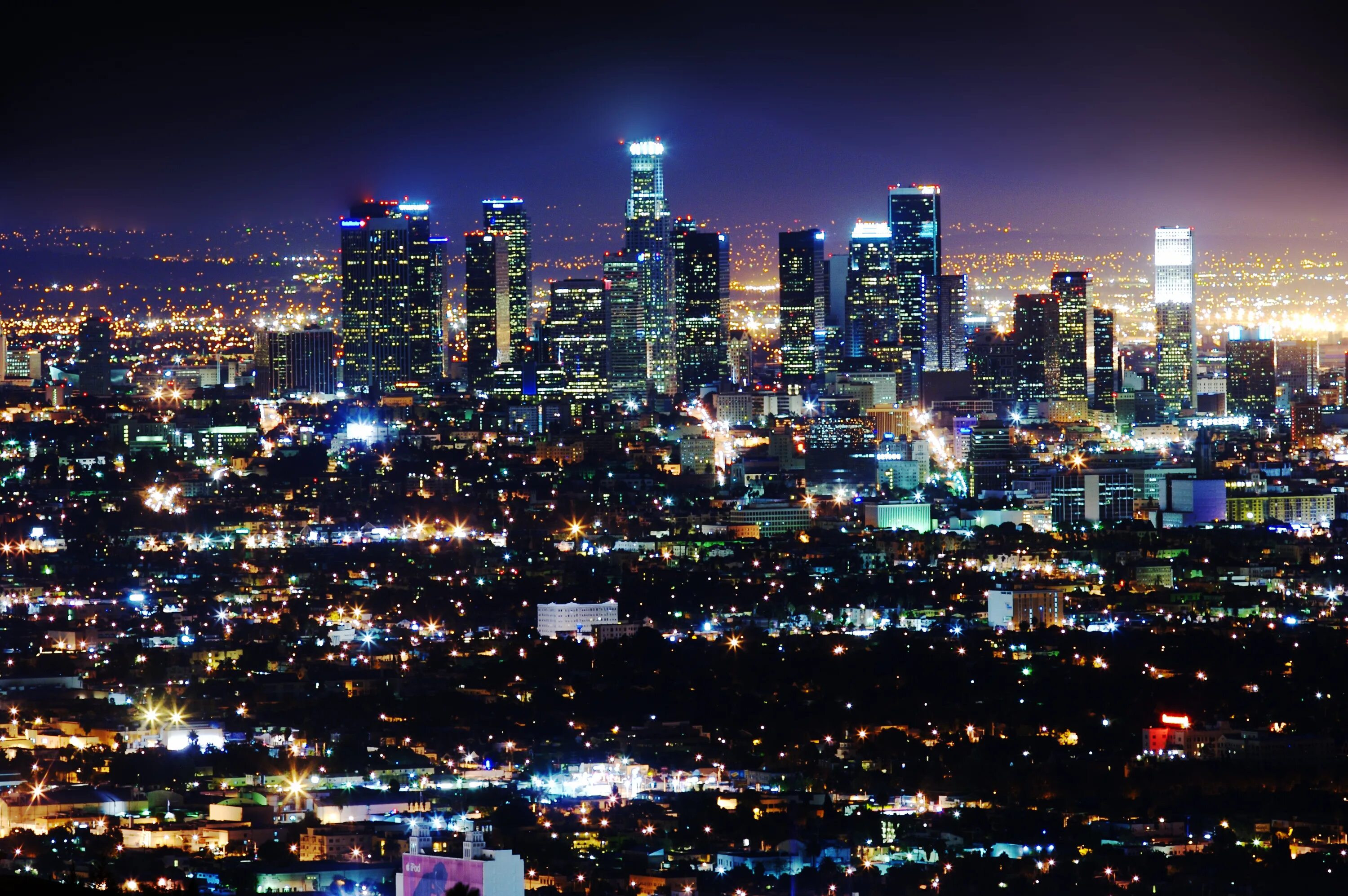 Лос-Анджелес. Ночной Лос Анджелес. Лос Анджелес ночью. Вид на ночной Лос Анджелес.