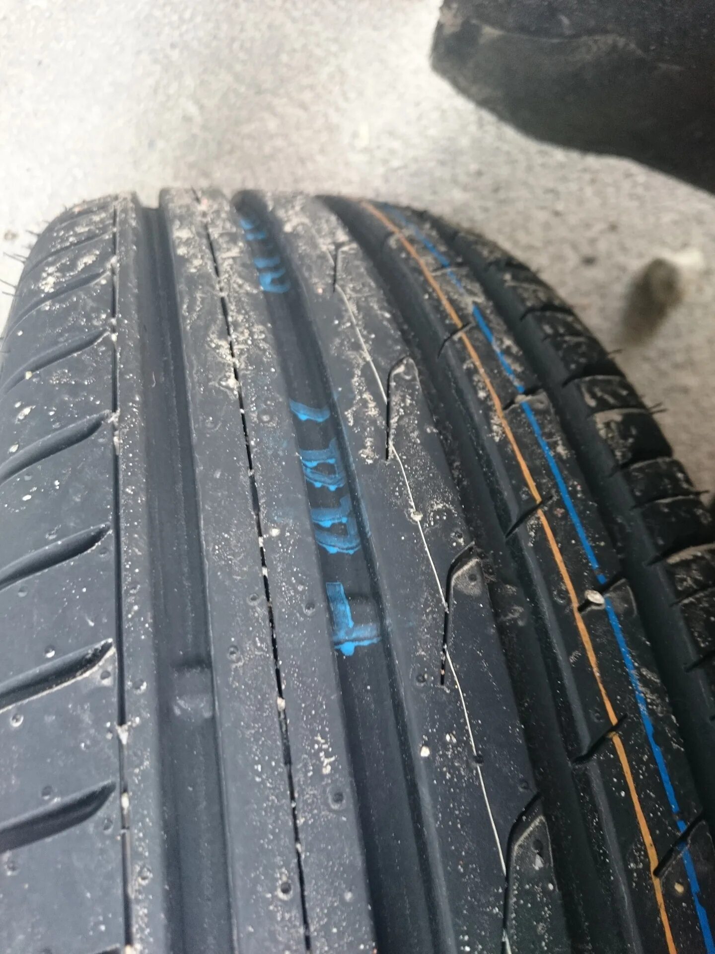 Тойо проксес сф2 купить. Toyo PROXES cf2 r14. Toyo cf2 r14. Toyo PROXES cf2 14. 185/65r14 Toyo.