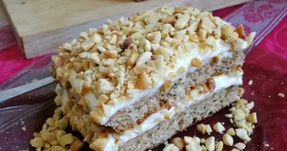 Торт белочка калорийность. Пирожное белочка пирожное белочка. Торт белочка. Торт белочка в коробке желтая коробка. Торт рыжая белка рецепт.