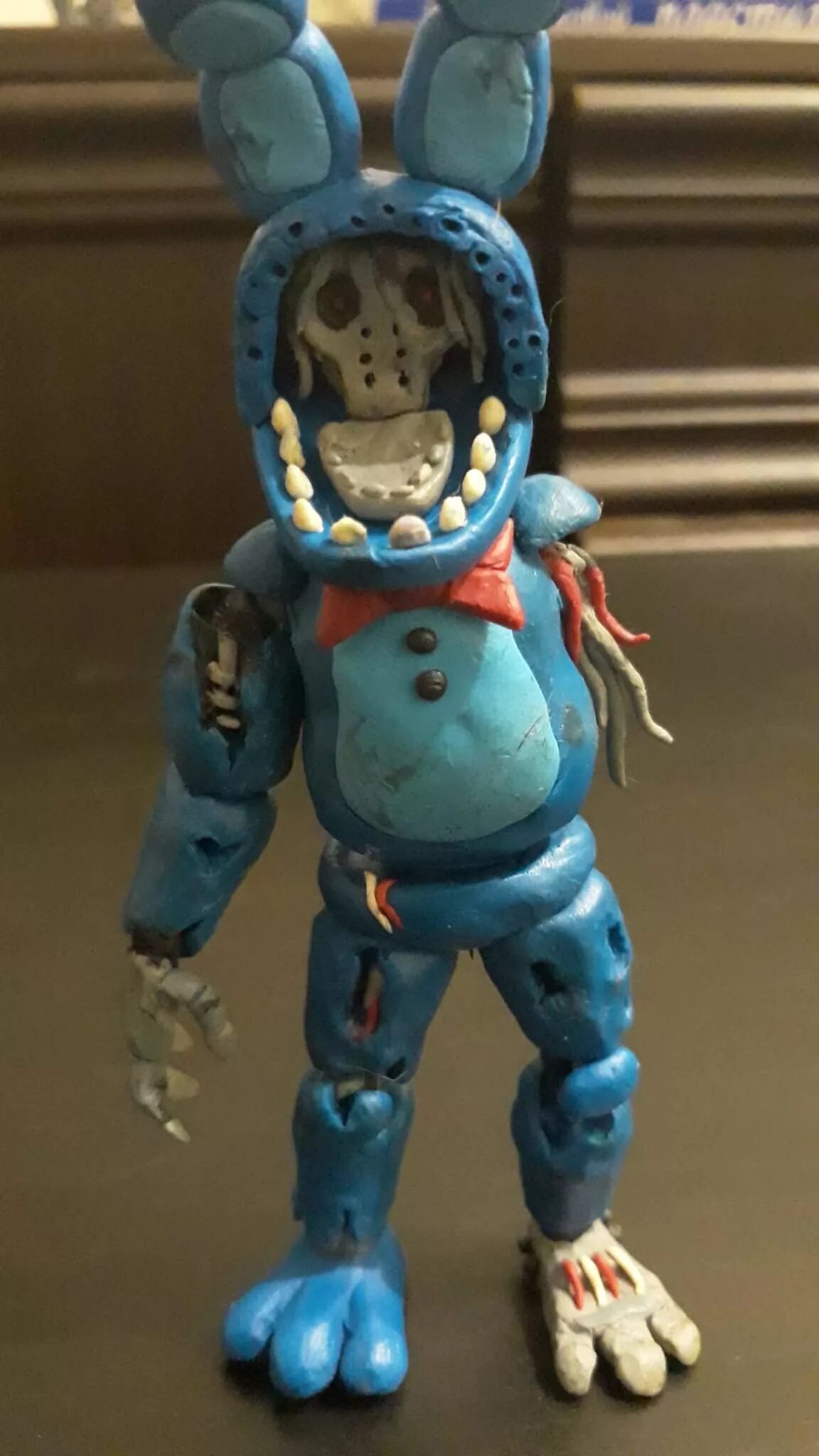 Как слепить поломанного. Лепка олд бонни. Олд бонни. Олд бонни пластилин. Пластилиновый олд бонни.