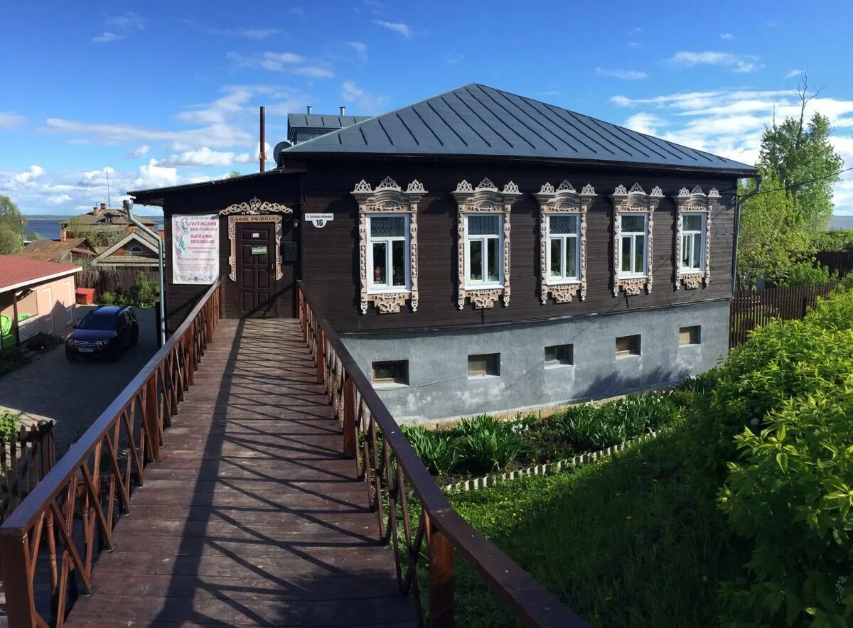 Дача великого князя бориса владимировича в пушкине. Дом с великой историей. Купеческий дом великом устюге. Мельница гергардта волгоград. Дом с великой историей.