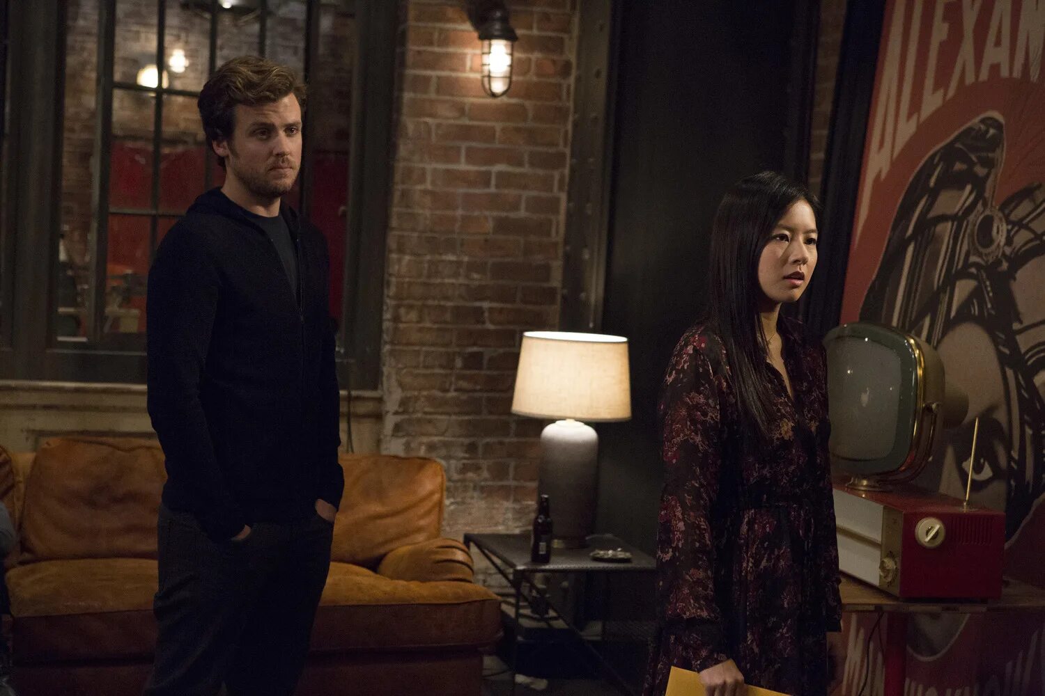 Иллюзионист помог раскрыть преступление. Иллюзионист помог раскрыть преступление. Фокусник помогает фбр в расследование. Кэмерон блэк иллюзионист. Фокусник помогает фбр.