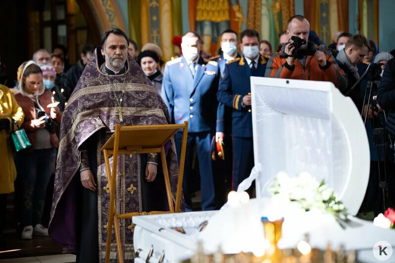 Прощание с Александрой Яковлевой в Калининграде. Отпевание Яковлевой в Калининграде. Похороны Александры Яковлевой. Похороны Александры Яковлевой в Калининграде.