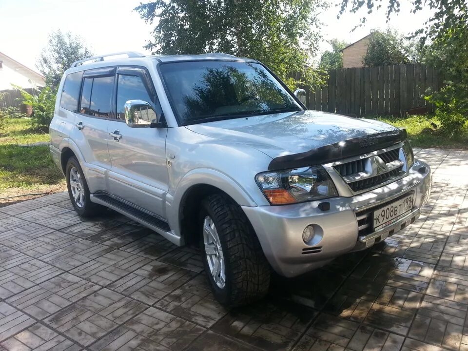 Паджеро 3.5 расход топлива. Mitsubishi pajero 3 dakar. pajero 3 дакар. паджеро 3 комплектация дакар. паджеро дакар 2006.