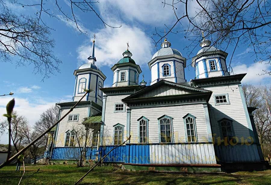 Головеньки. Головеньки Черниговская область Борзнянский район. Село Головеньки Черниговская область. Борзнянский район Черниговской области село Головеньки. Черниговская Берестовец Церковь.