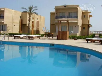 Beach club 3