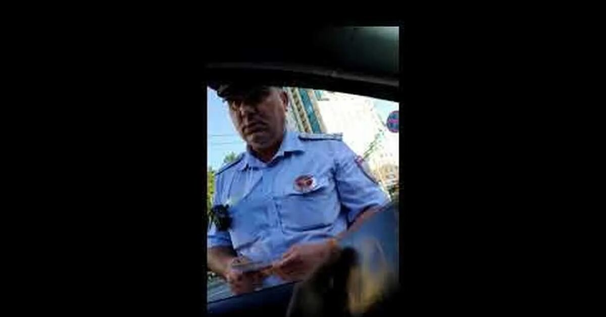 Генерал дпс саня фото. Гаишники генерала остановил. Гаишники генерала остановил. Фото гаишника приколы. Гаишники генерала остановил.