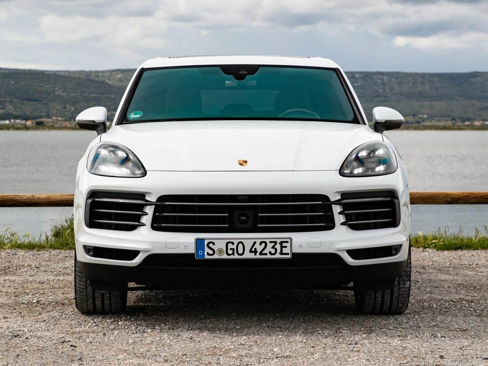 Porsche Cayenne Hybrid 2022. Porsche Cayenne (9ya). Porsche Cayenne (9ya), с 2018г. Porsche Cayenne e3 the best Design Wheels. Porsche cayenne hybrid