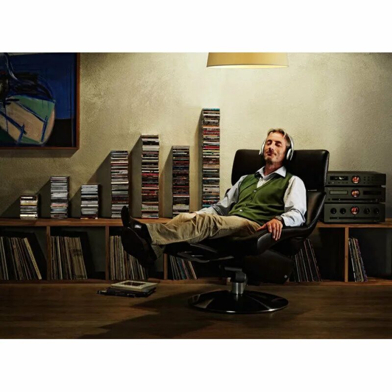 Меломаном стал. Меломаном стал. Надпись meloman. Джидену. Анализ музыкального рынка.