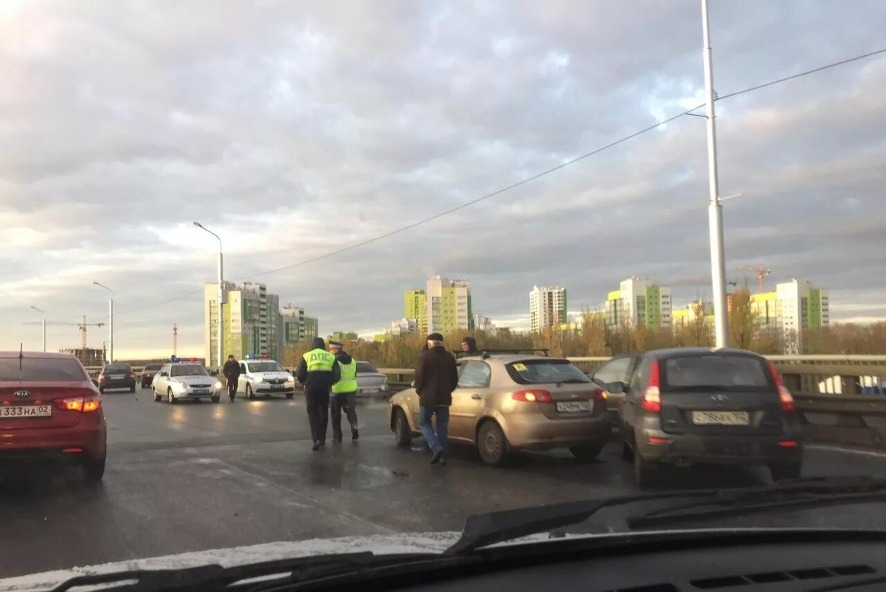 Дтп в уфе сегодня утром. Авария на Демской дороге. ДТП на Уфимском шоссе 2022. ДТП на Демском шоссе сегодня.