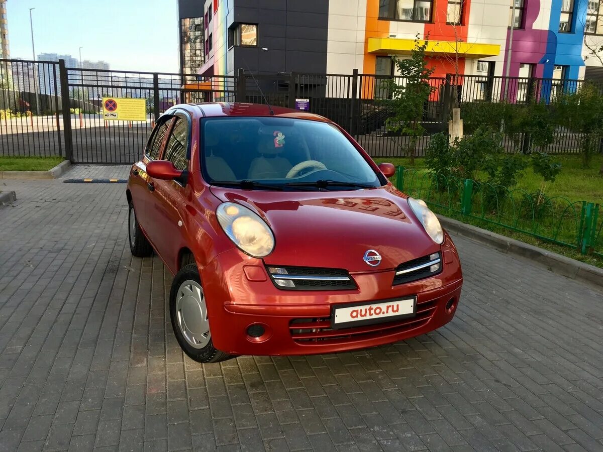 Микро на год. Ниссан Микра 2007 красный. Nissan Micra 2008 Red. Ниссан Микра 2007 года. Nissan Micra 2010 Red.