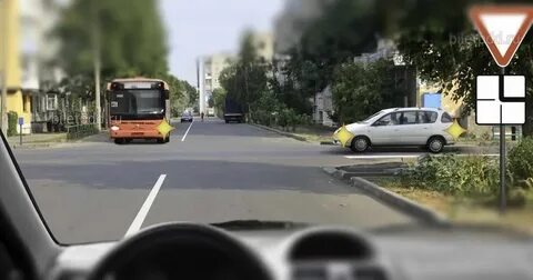 Сегодня кто то продавал на перекрестке