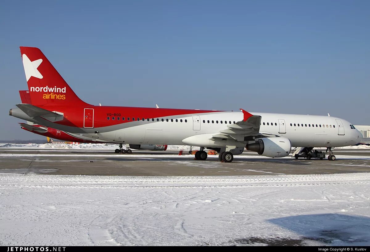 Nordwind Airbus a330 хвост. A321 Nordwind Airlines. Nordwind a300. Самолеты авиакомпании Nordwind.