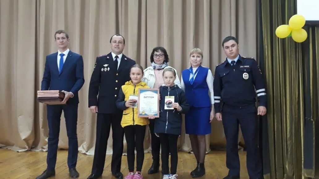 Гимназия номер 5 арск. Арская гимназия 5. Арская гимназия 5. Арская гимназия 5 арск. Учителя 5 гимназии арск.