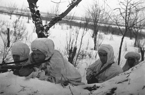 Разведчики шли
