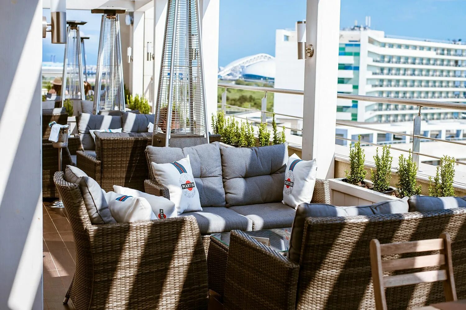 La terrassa бутик отель сочи. Терраса сириус. Ресторан библиотека имеретинский. Ла терраса адлер отель. Бутик отель la terrassa.