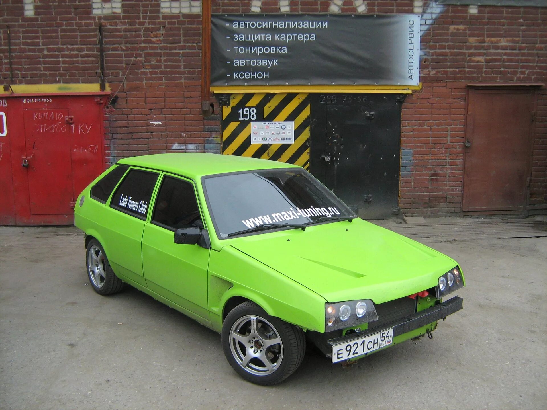 Жигули 2101. Ваз 2107 светло зеленая. Ваз 2106 зеленая. Ваз 2114 зеленая. Салатовый ваз.