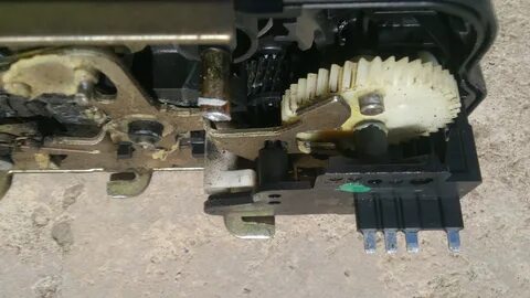 Замок пежо 307