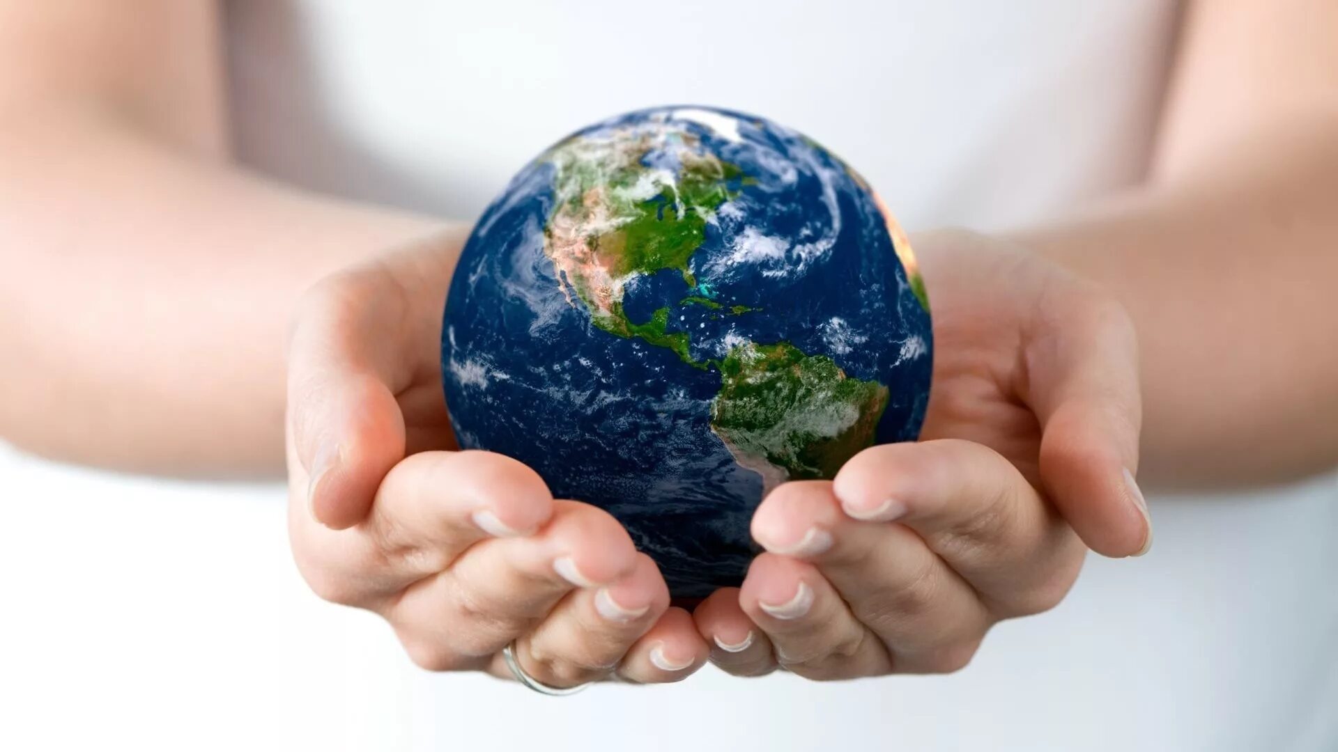 Давай думать о нашей планете. Экология земля в руках. Защита природы. Экологический земной шар. Будущее планеты в наших руках.