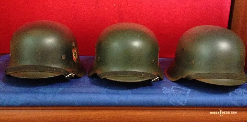 Немецкий шлем м35. Немецкая каска м42. Каска м35 и м40 различия. Немецкий шлем м40 Ржавый.