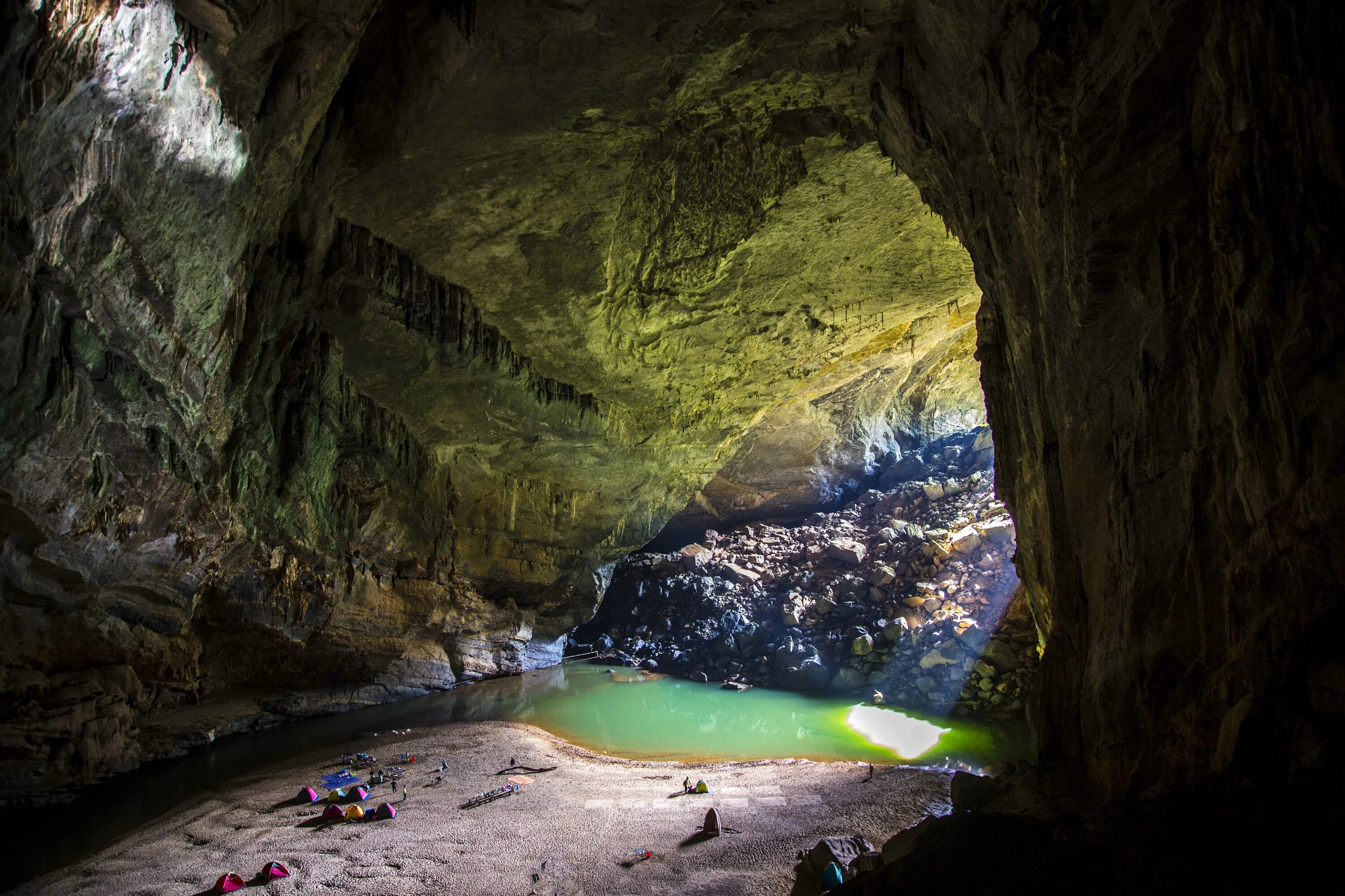 Пещера Ханг эн. Пещера снов. Cave Adventure. Отправляйтесь в пещеру. Caves adventures