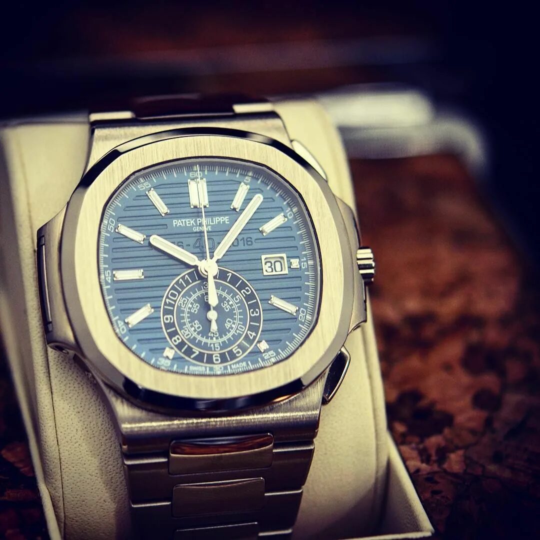 Patek Philippe Nautilus Aquanaut. Patek Philippe Nautilus 5976. Patek 5976. Патек филип купить