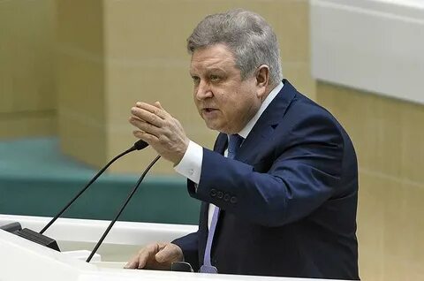 Взамен политики