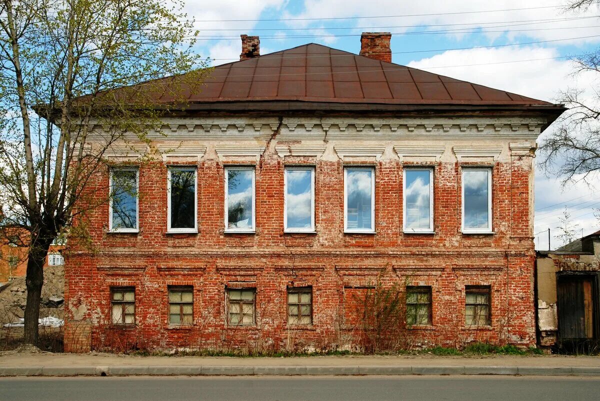 Ростовская дом 14. Ростов Великий улица Коммунаров. Купеческий дом в Ростове Великом. Объект культурного наследия- "дом жилой Андреева".