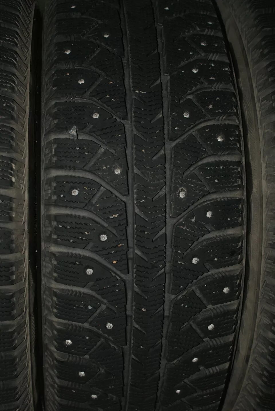 Шины бриджстоун айс. Бриджстоун Ice Cruiser 7000. Bridgestone Ice Cruiser 7000s. Бриджстоун айс Крузер 7000s. Шина Bridgestone Ice Cruiser 7000s.