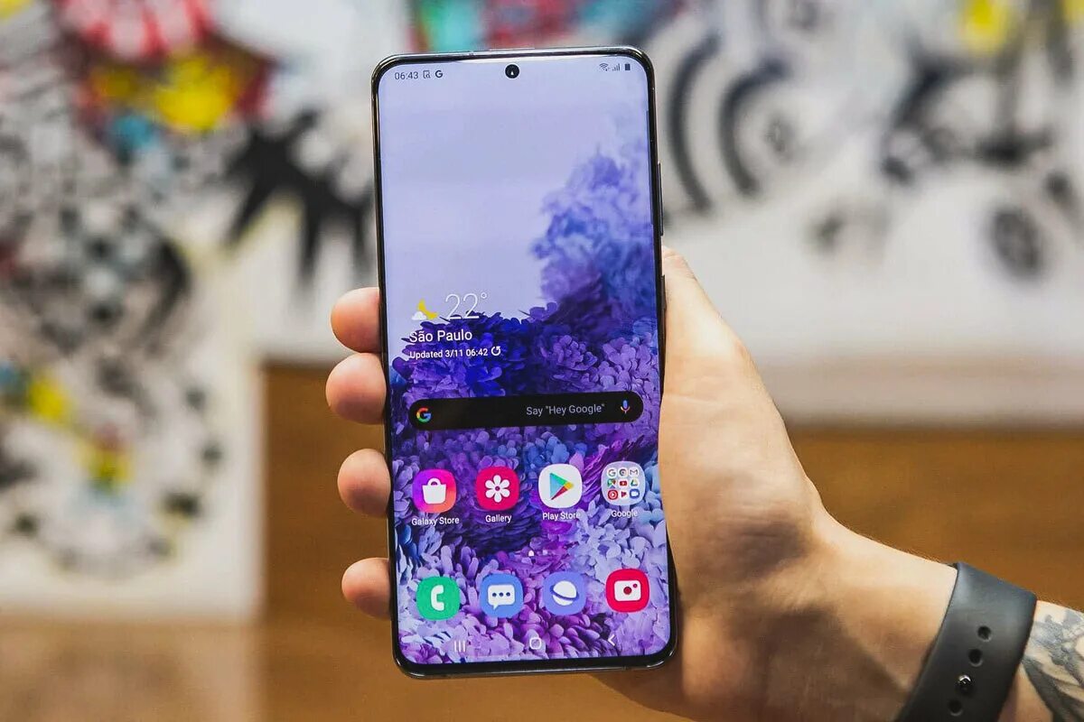 Смартфоны galaxy s20 fe. Samsung galaxy s20 fe. samsung galaxy 20 fe. смартфон samsung galaxy s20 fe violet. самсунг с 20 фе.